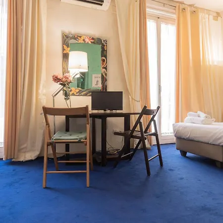 Apartment Ponte Vecchio Living